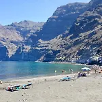 View Acantilados De Gigantes *
